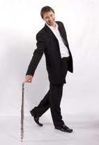 I'm not sure what I'm doing. The photographer said it would look good.